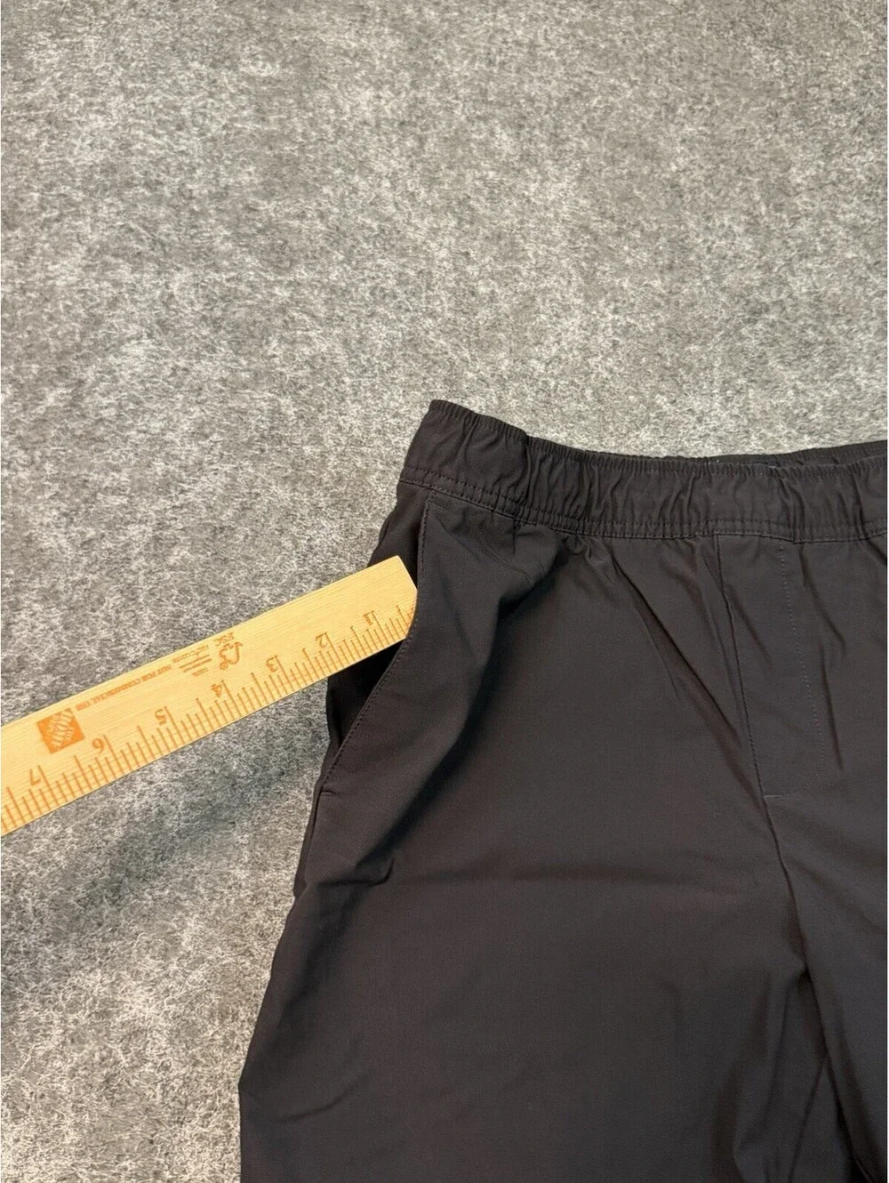 Apt. 9 Men’s Black Pull On Stretch Performance Shorts Size Small Nylon Spandex